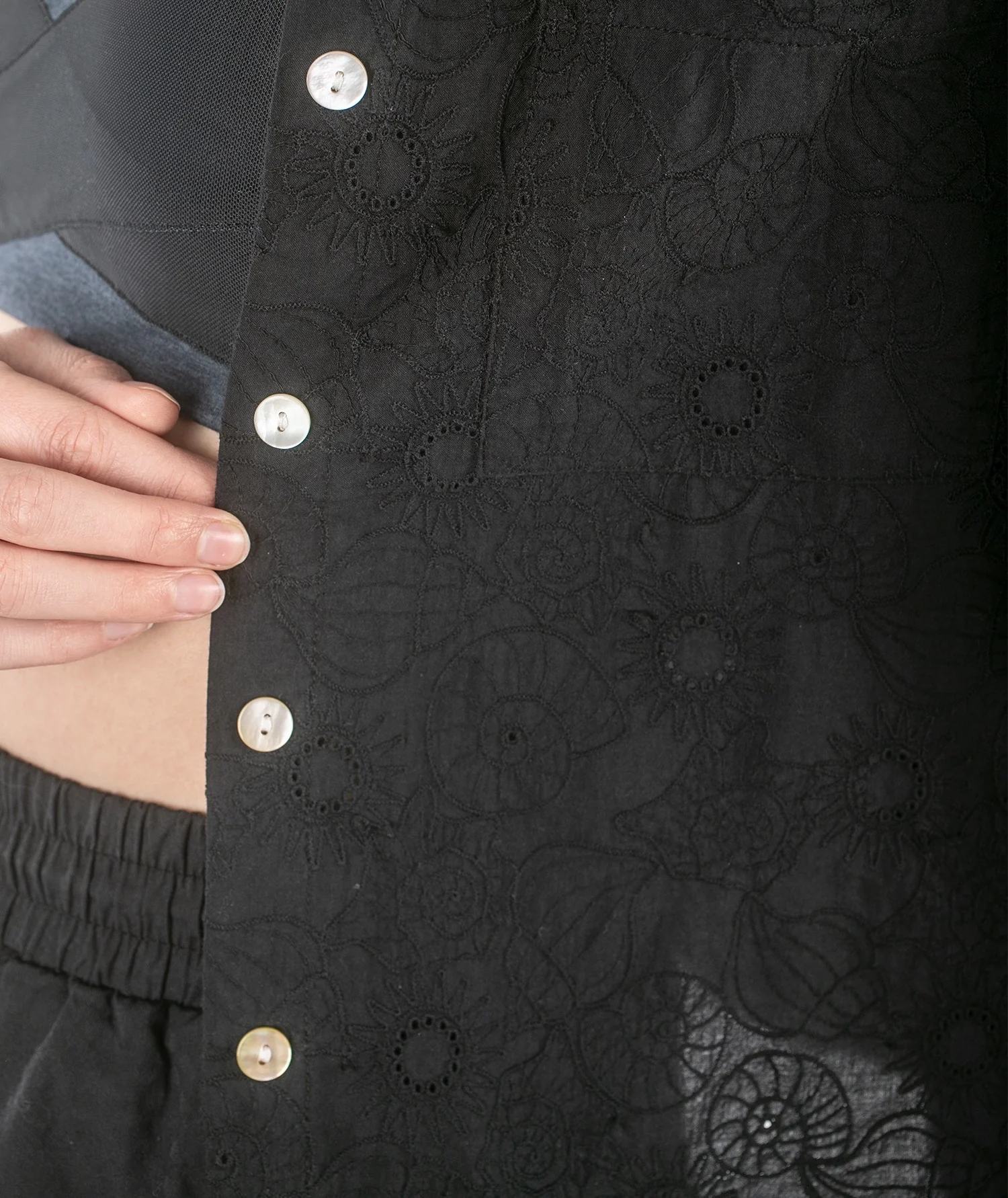 Cape Cod Cotton Shirt - Black - Image 5