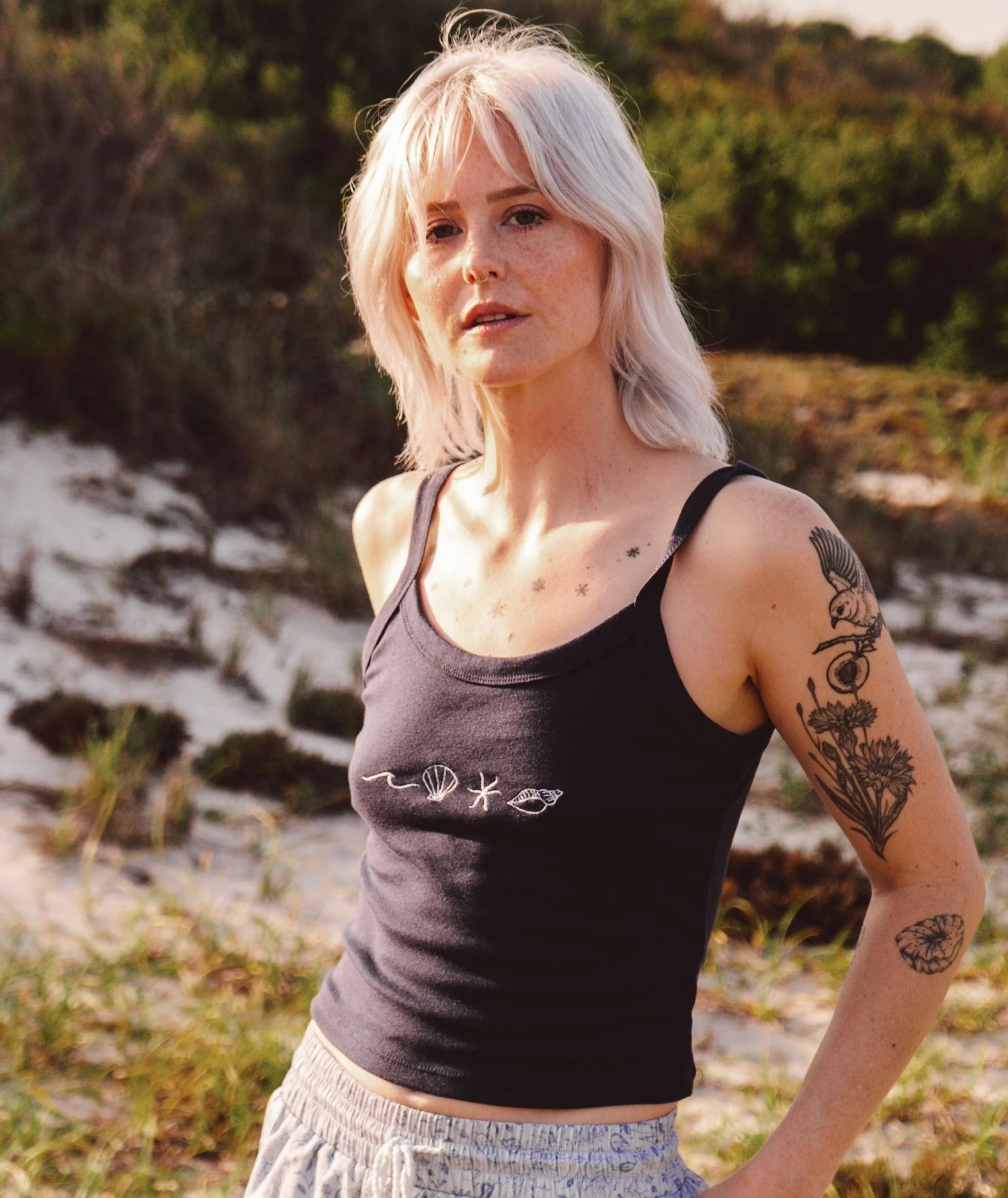 Coquille Crop Tank - Navy - Image 2