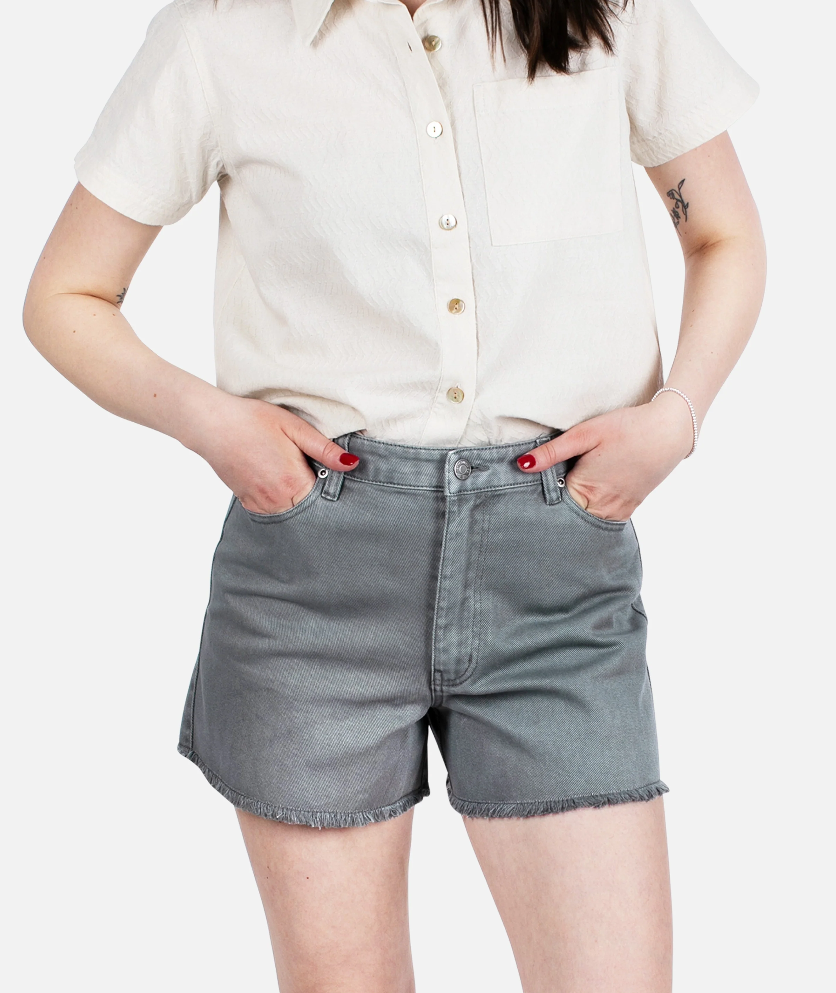 Elle Short - Storm