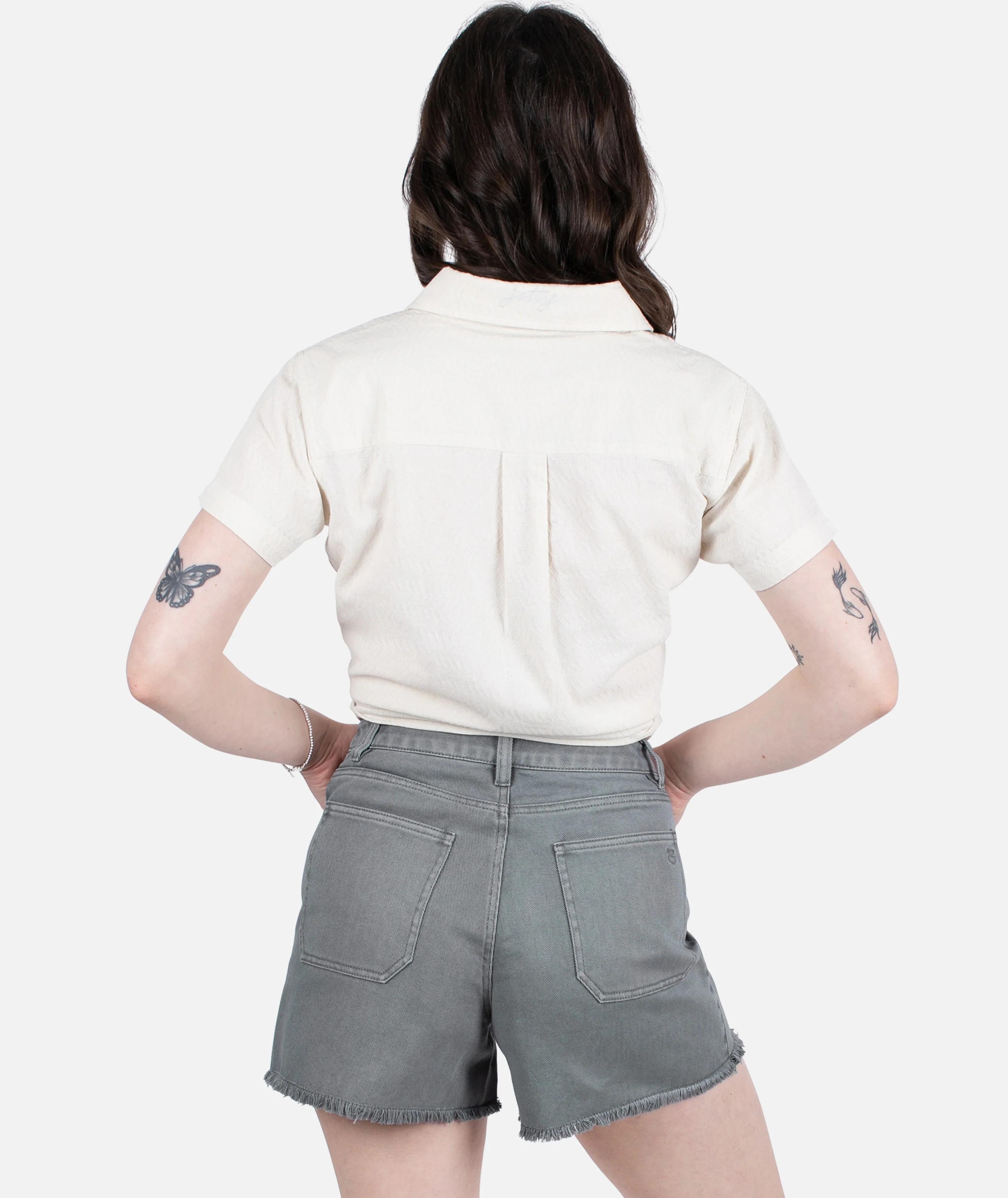 Elle Short - Storm - Image 4