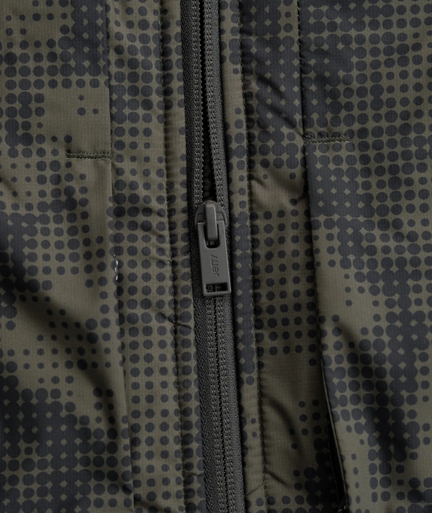 Inlet Puffer Jacket - Army - Image 6