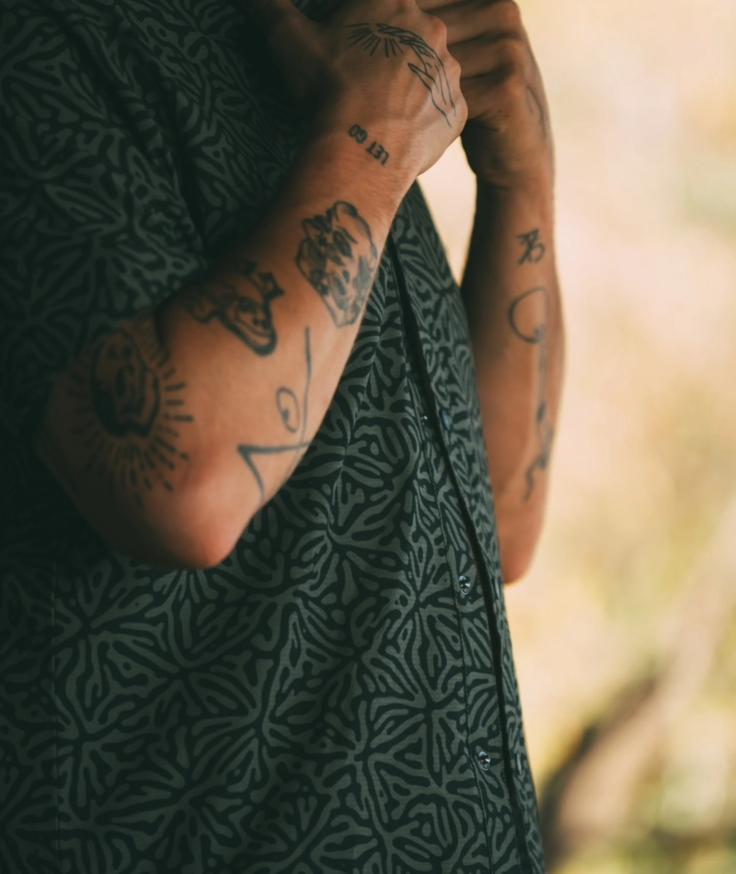 Sandspit Tech Woven Shirt - Olive - Image 3